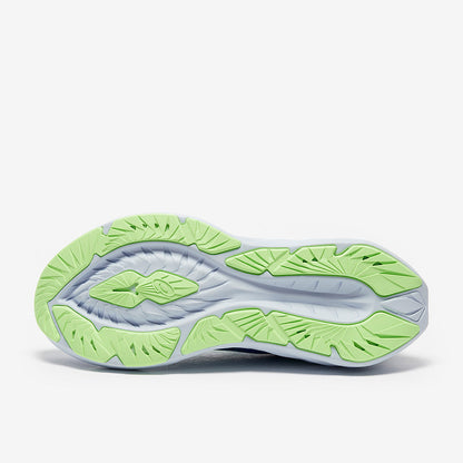 ASICS Novablast 4 Lite-Show